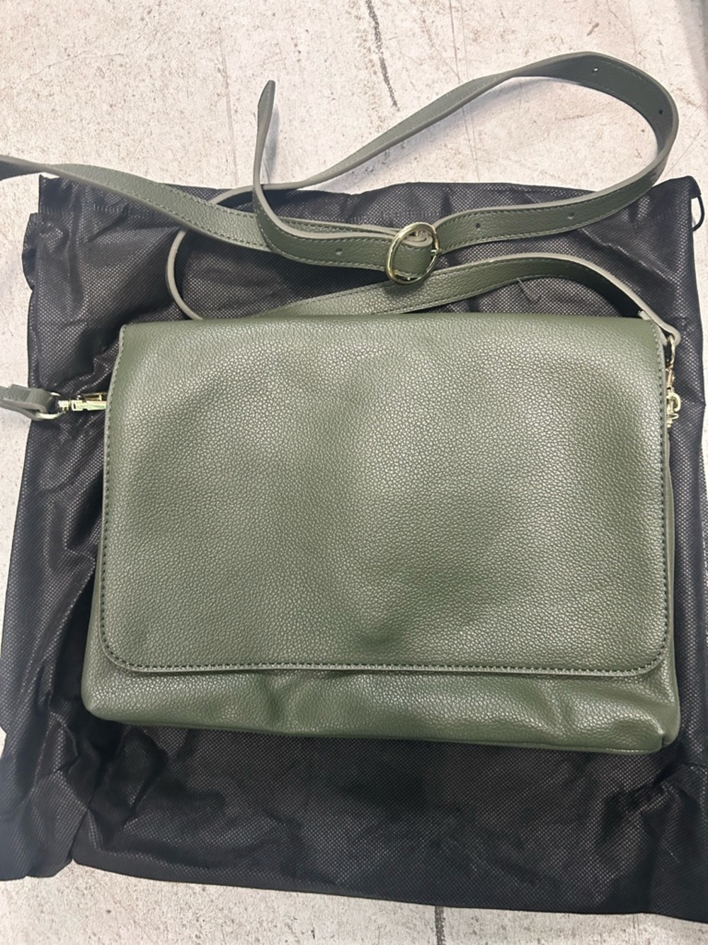 Olive Green Leather Crossbody Bag with Adjustable Strap